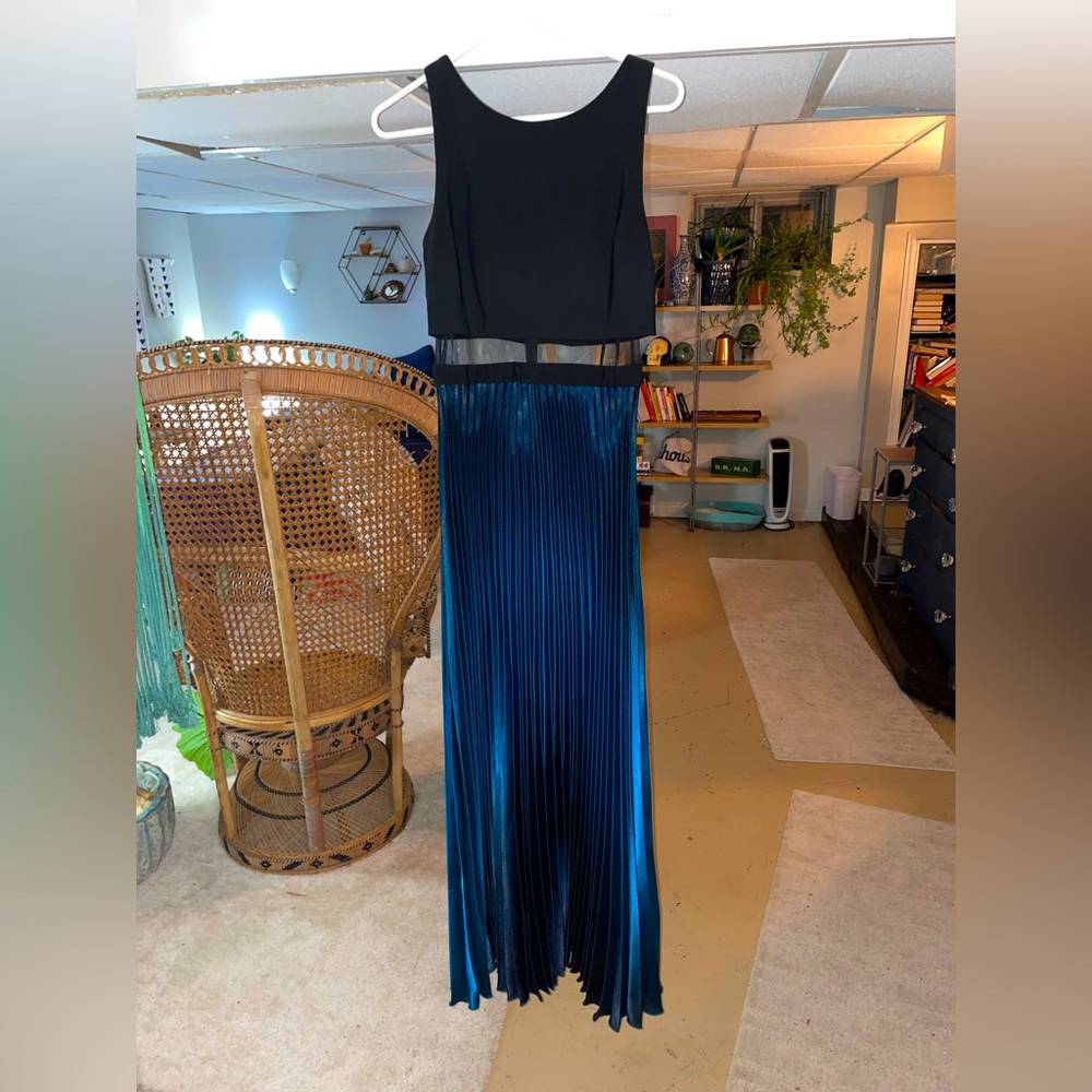 Betsy & Adam Pleated Iridescent Formal Occasion Gown